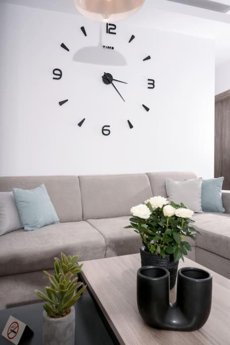 Marie'S Luxury City Center Apartment Heraklion  Exterior photo